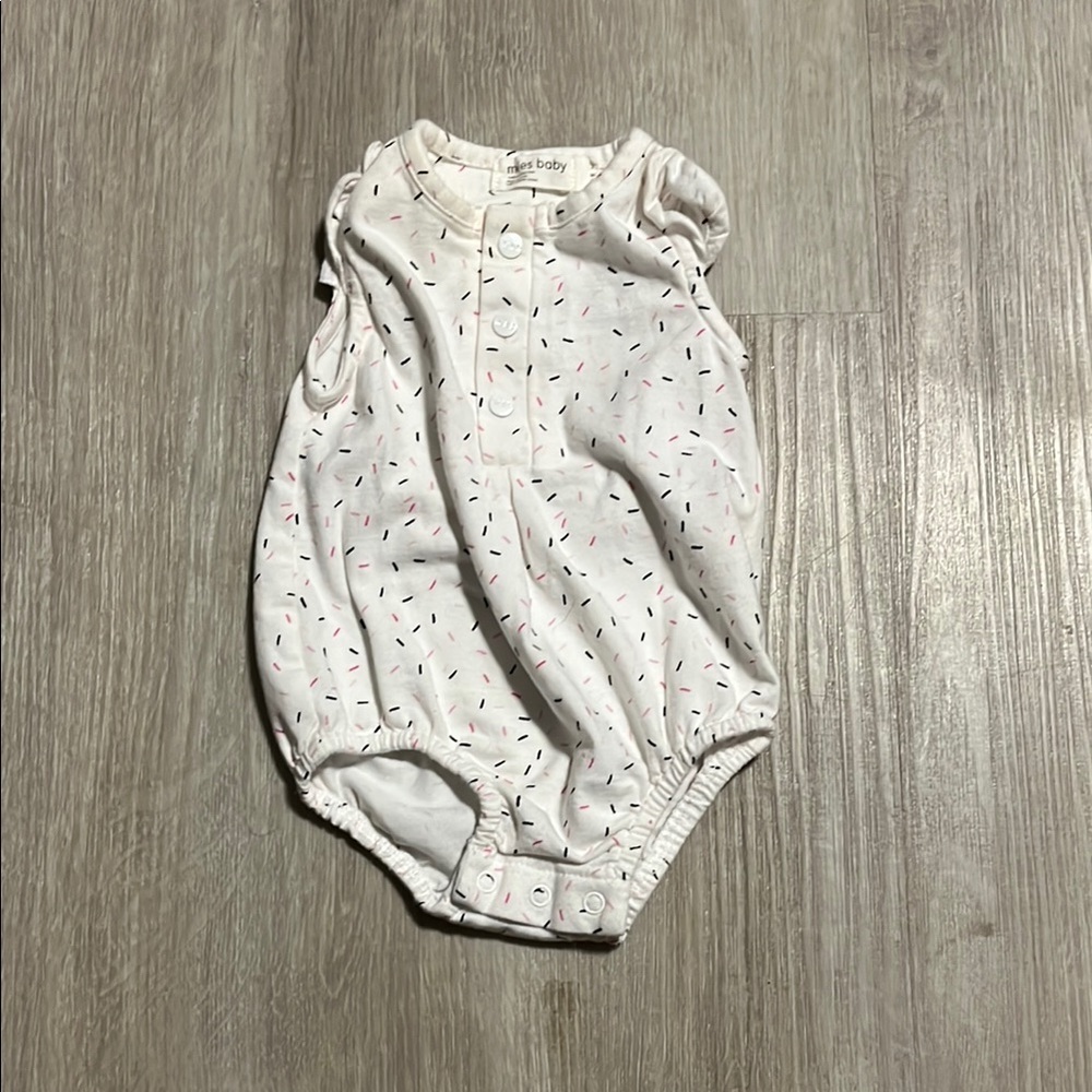 Miles Baby White Baby Romper with Multicolor Dots 3M